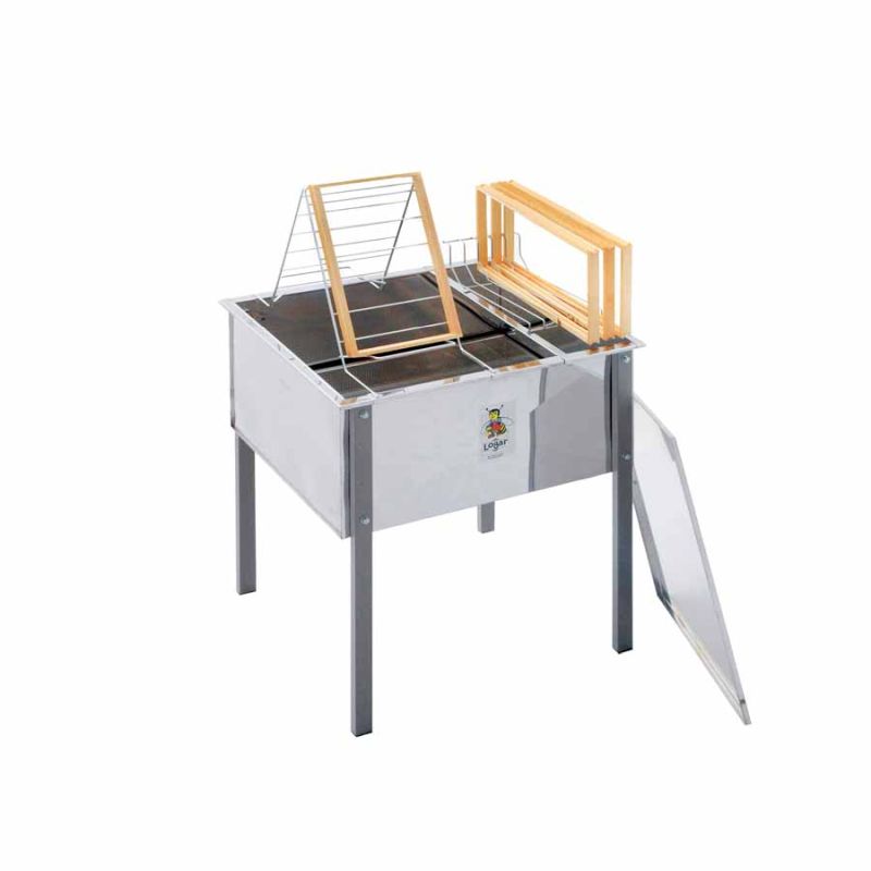 Logar Entdecklungswanne 70 cm mit Deckel, hochgestellt (Art. Nr. 8022)